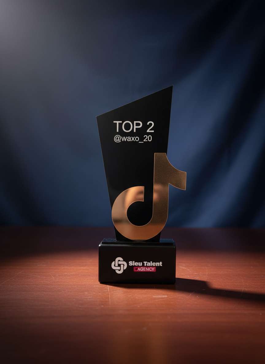 Trofeo metacrilato agencia Tiktok trofeo tiktok